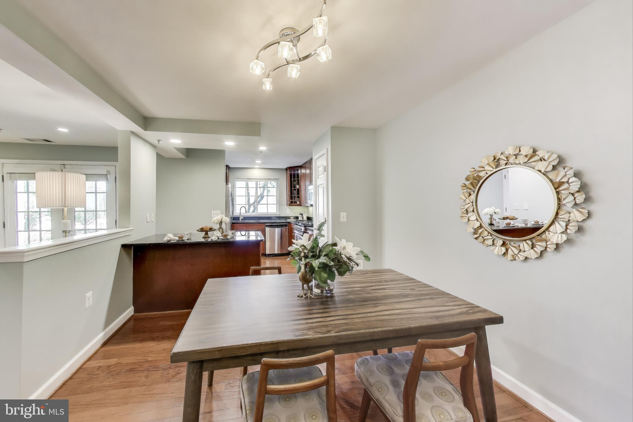 WEST VILLAGE OF SHIRLINGTON - Residential