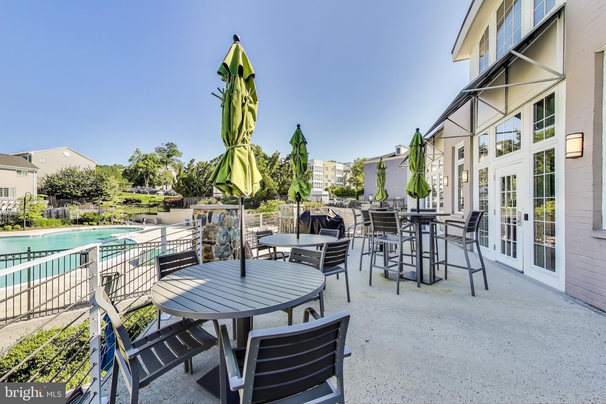 WEST VILLAGE OF SHIRLINGTON - Residential