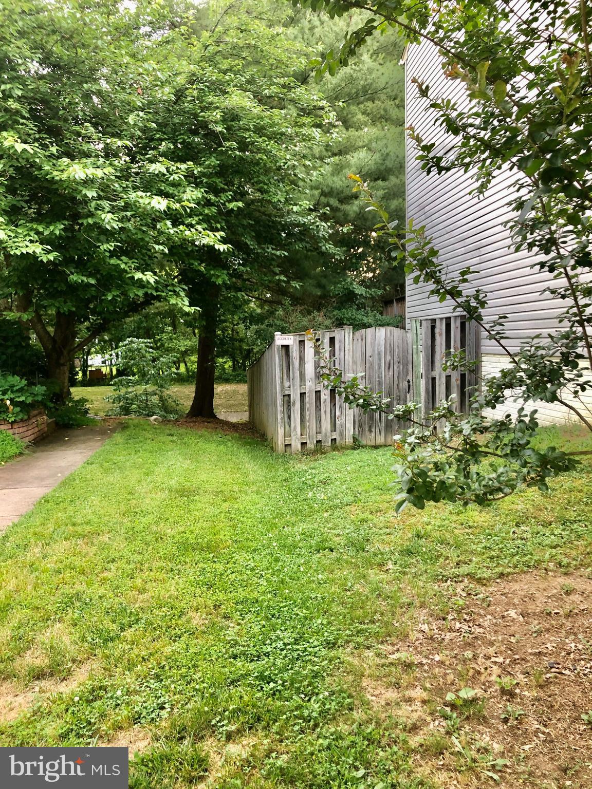 WOODSTONE - Residential Lease