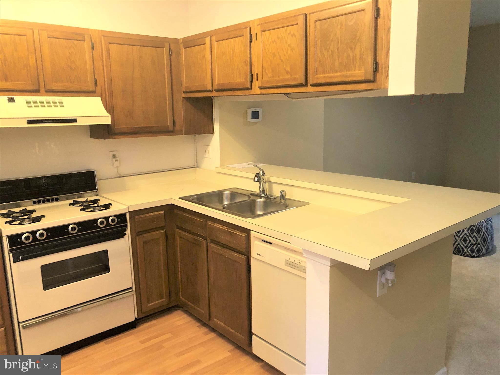 WOODSTONE - Residential Lease