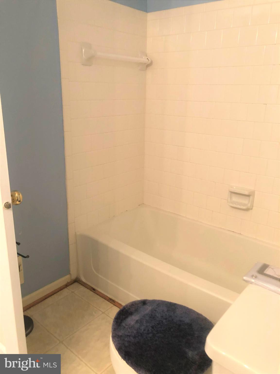 WOODSTONE - Residential Lease