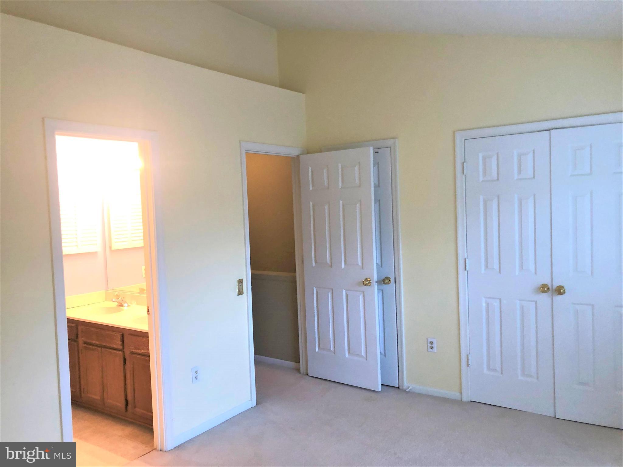 WOODSTONE - Residential Lease