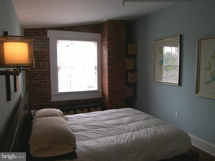 OLD CITY - Residential