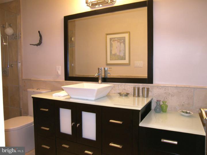 OLD CITY - Residential