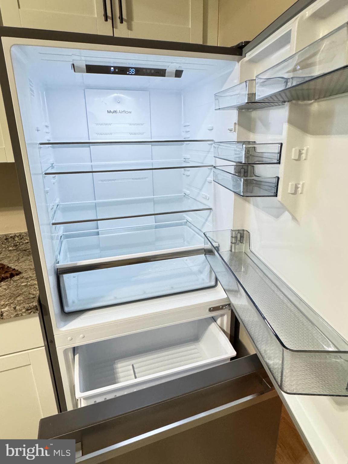 ST CHARLES BANNISTER - Residential