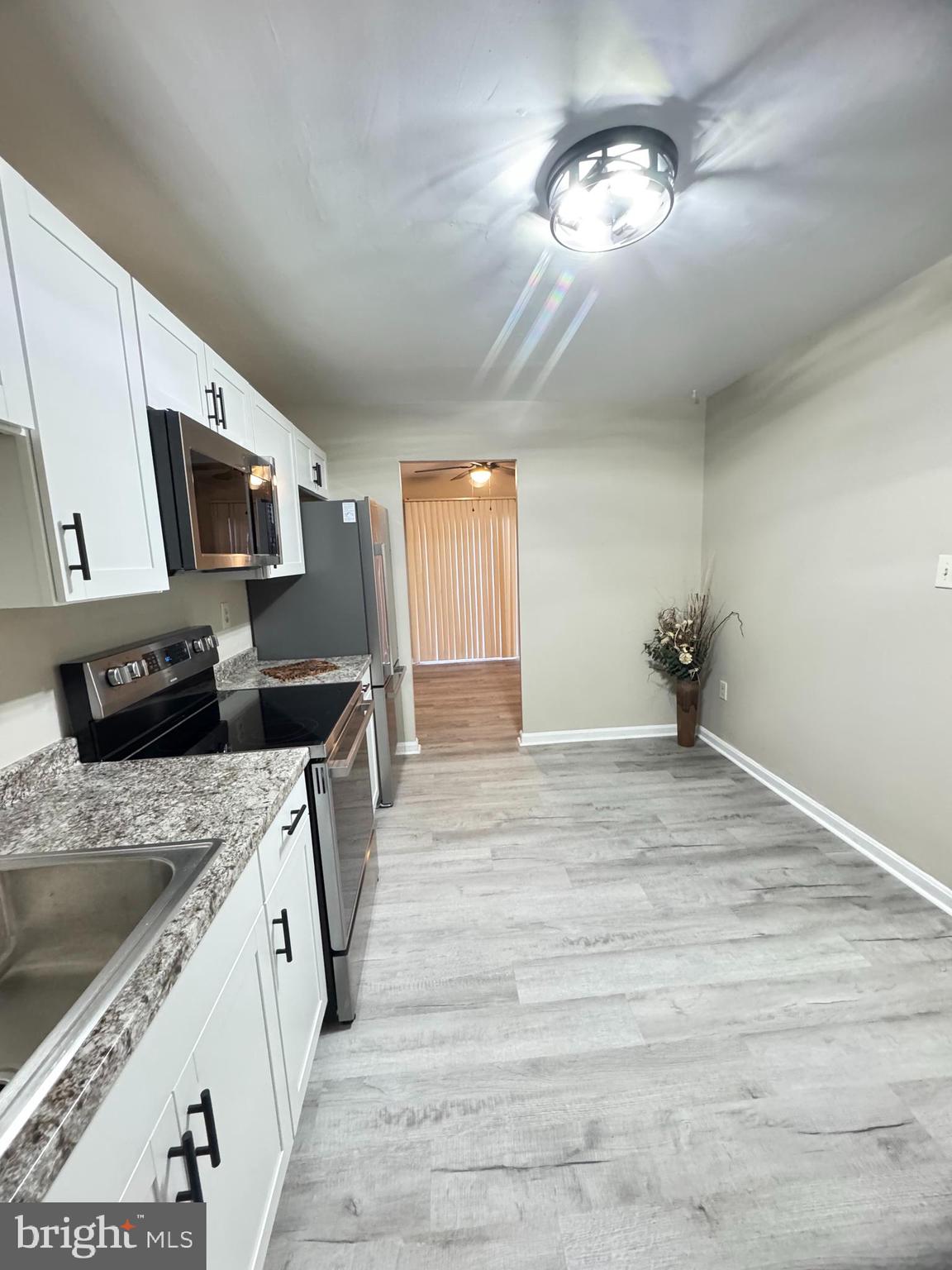 ST CHARLES BANNISTER - Residential