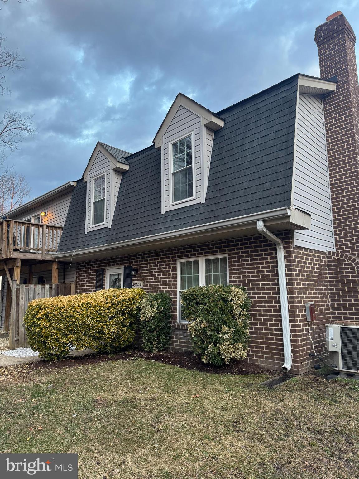 ST CHARLES BANNISTER - Residential