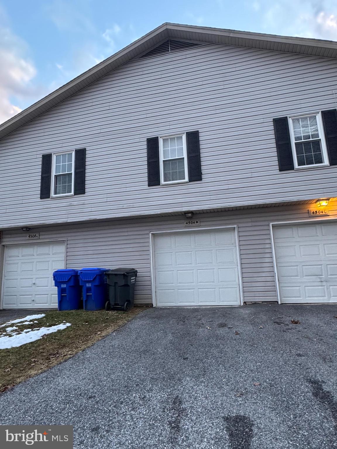 ST CHARLES BANNISTER - Residential