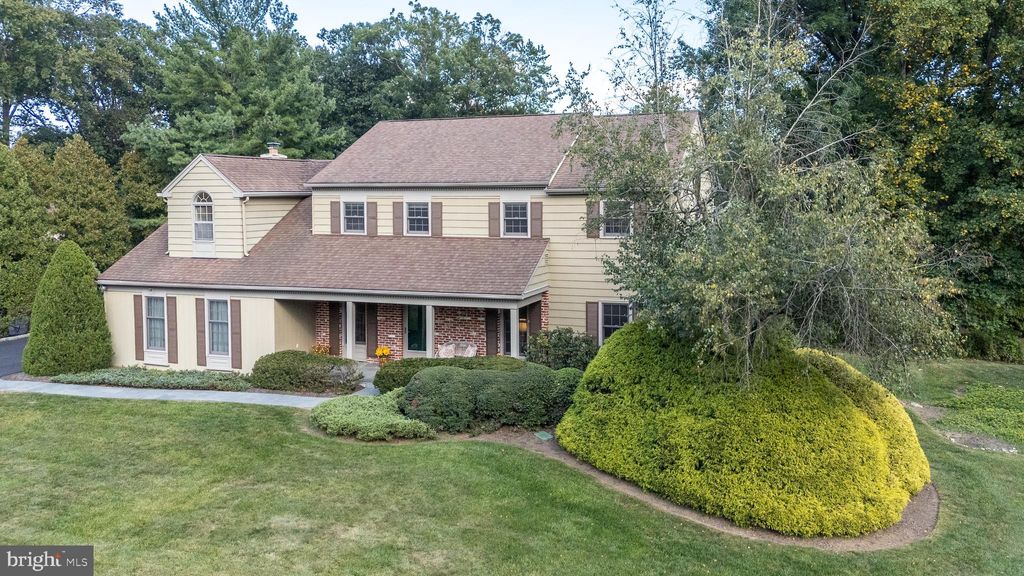 Photo of 1423 Southwind Way, DRESHER, PA 19025 (MLS # PAMC2153082)