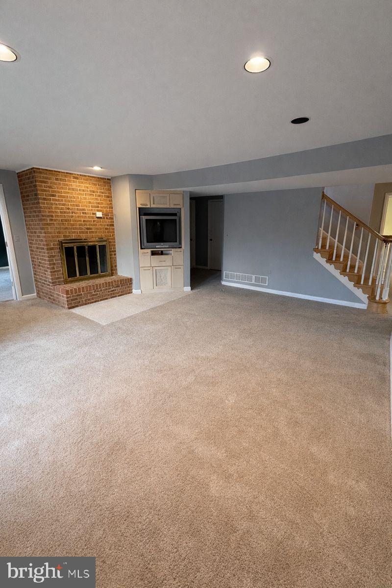 SAGAMORE FOREST - Residential