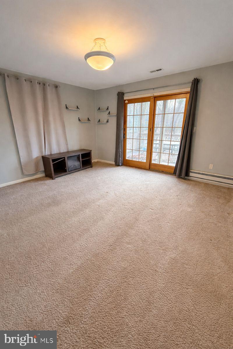 SAGAMORE FOREST - Residential