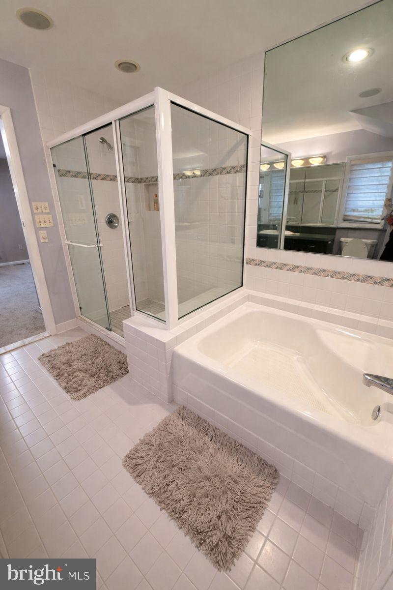 SAGAMORE FOREST - Residential