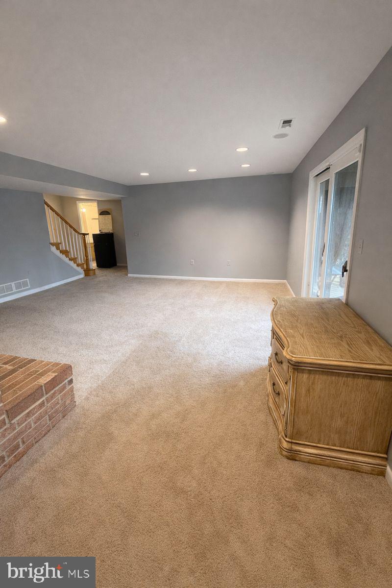 SAGAMORE FOREST - Residential