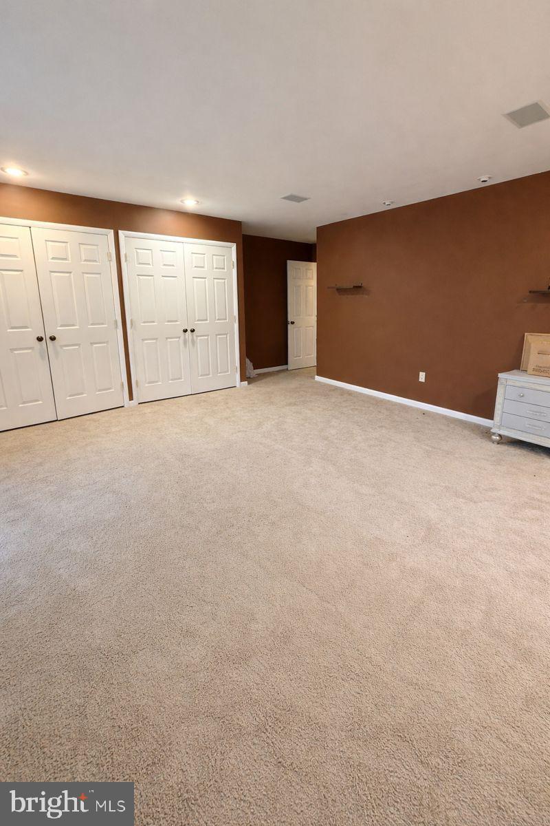 SAGAMORE FOREST - Residential