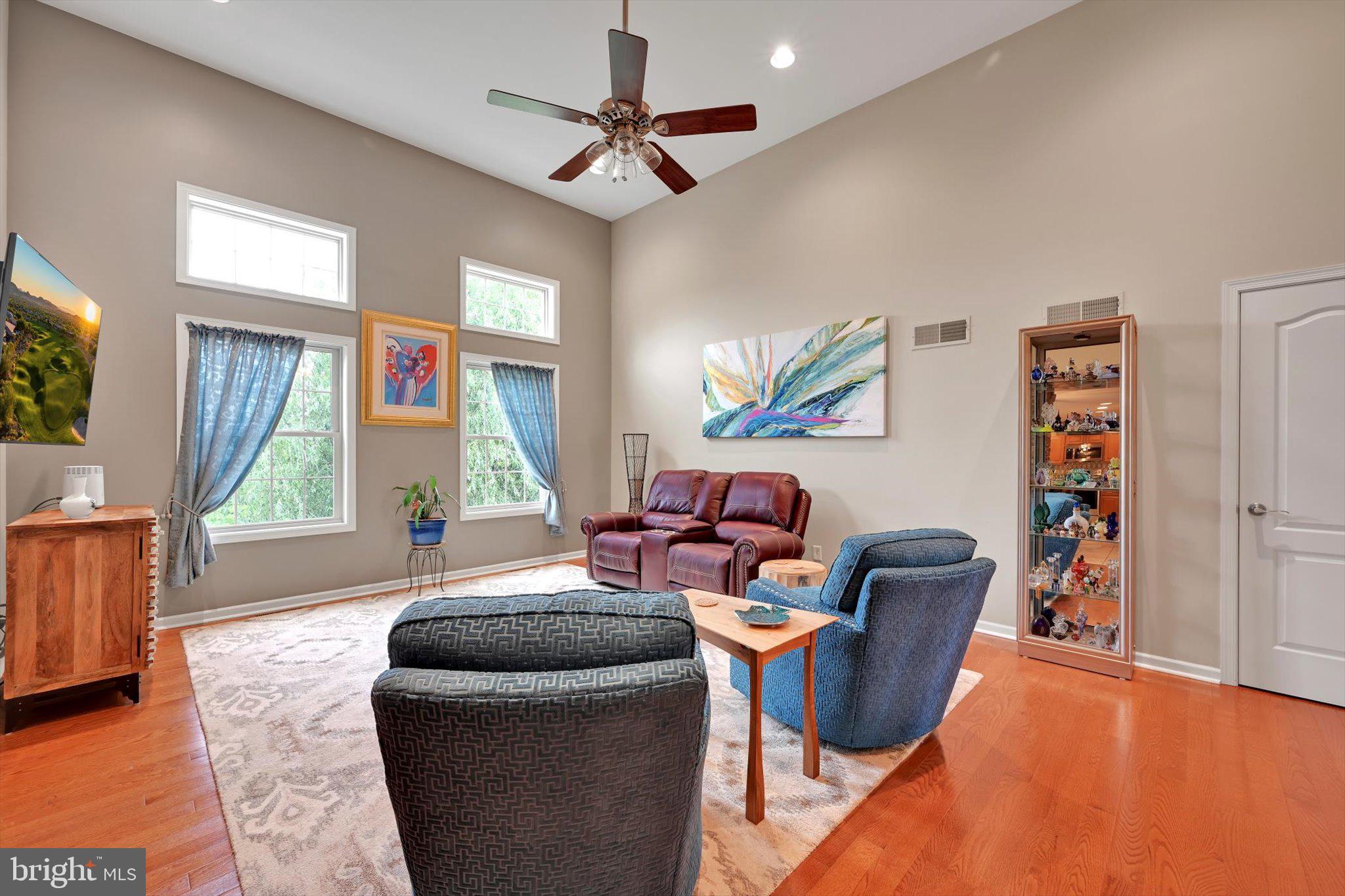 BRIAR RIDGE - Residential