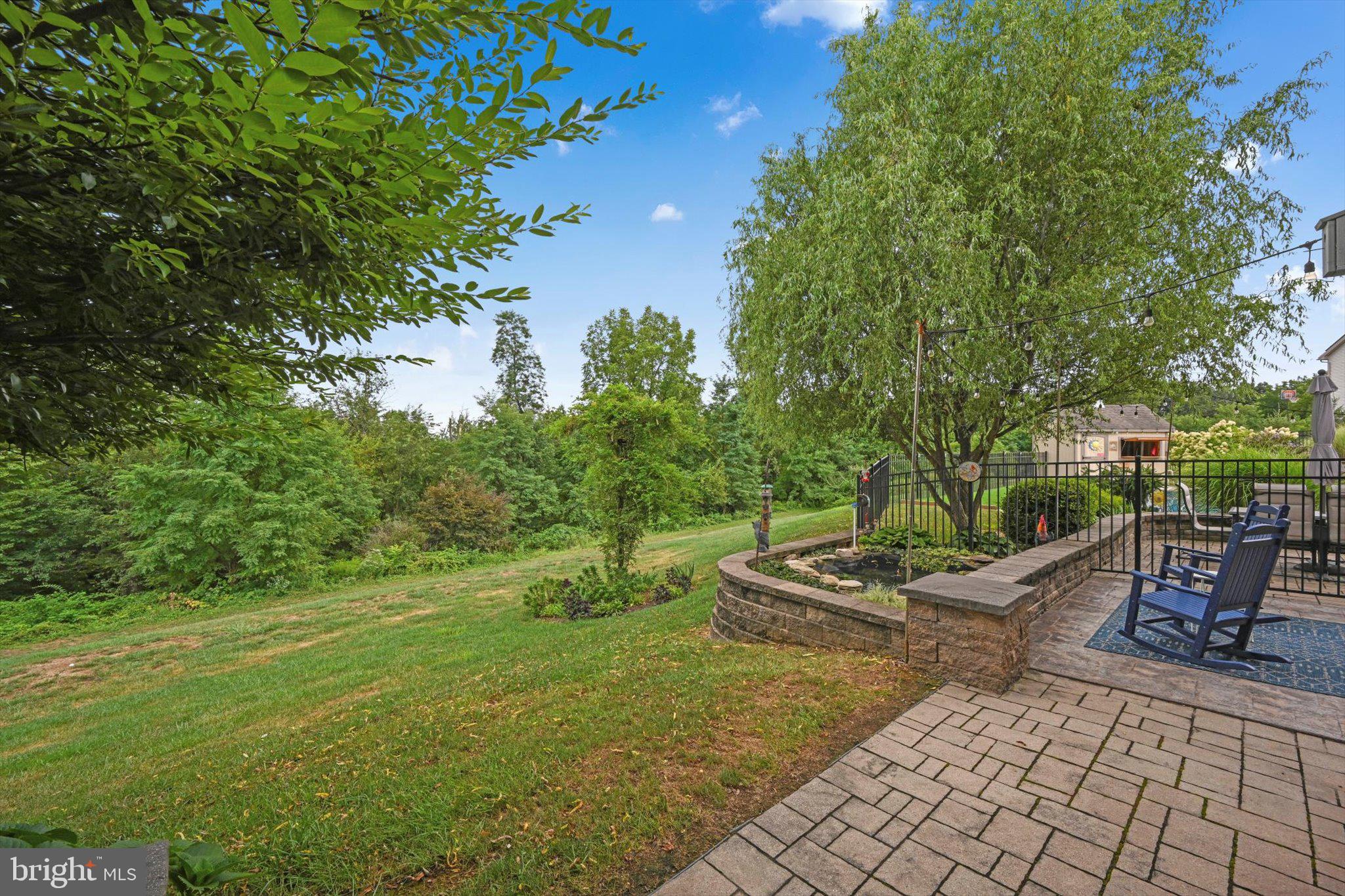 BRIAR RIDGE - Residential