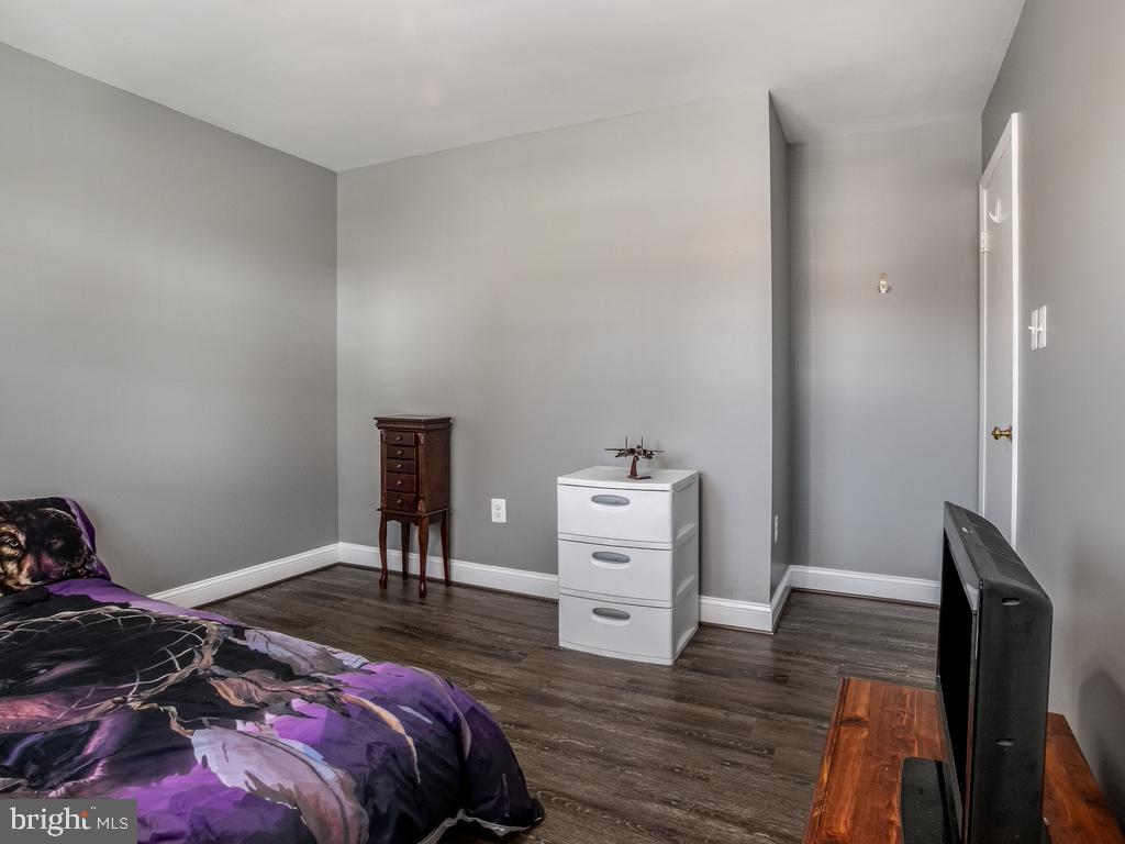 DALE CITY - Residential