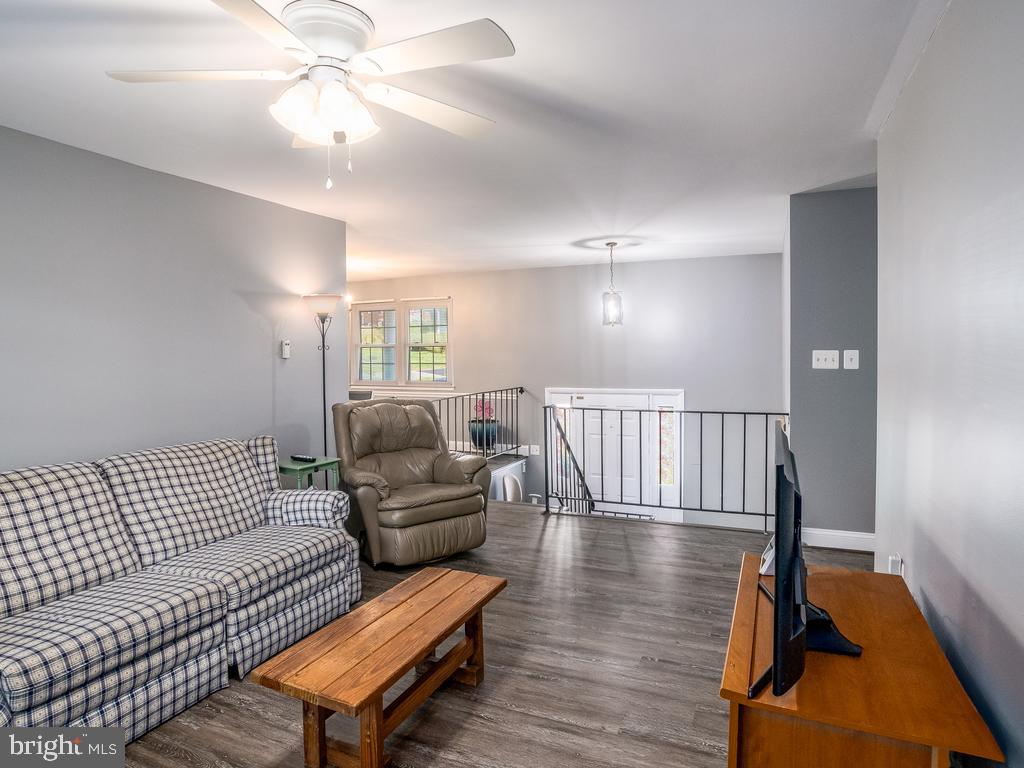 DALE CITY - Residential