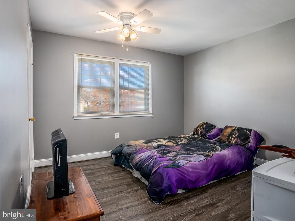 DALE CITY - Residential