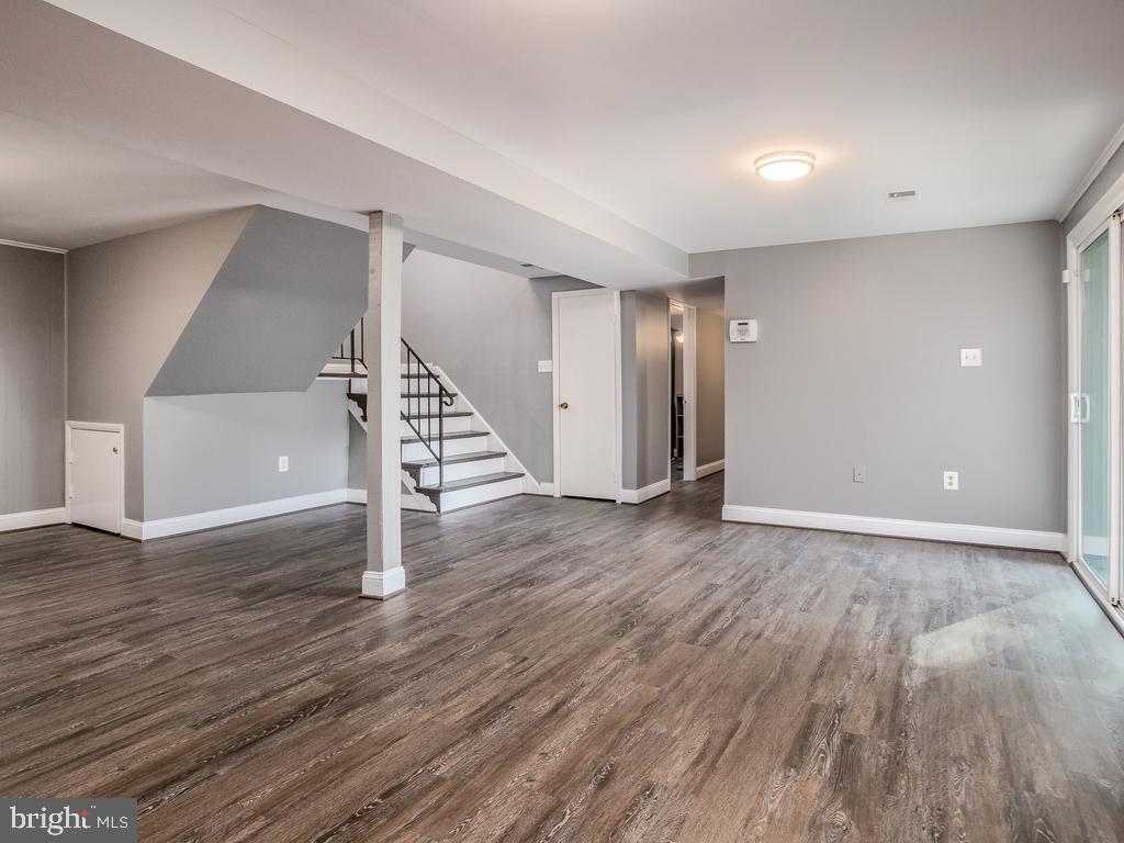 DALE CITY - Residential