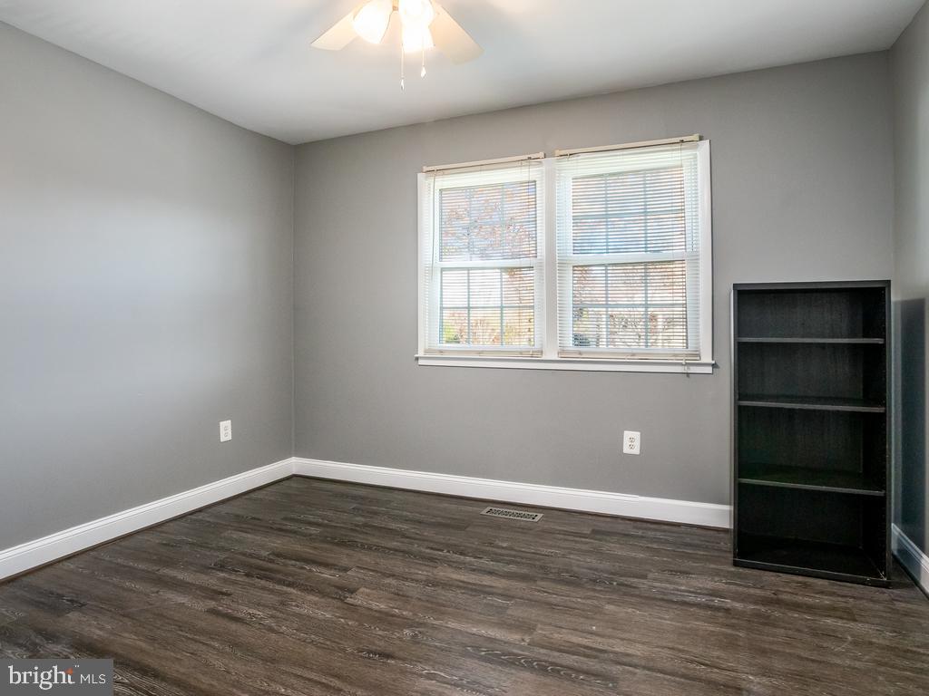 DALE CITY - Residential