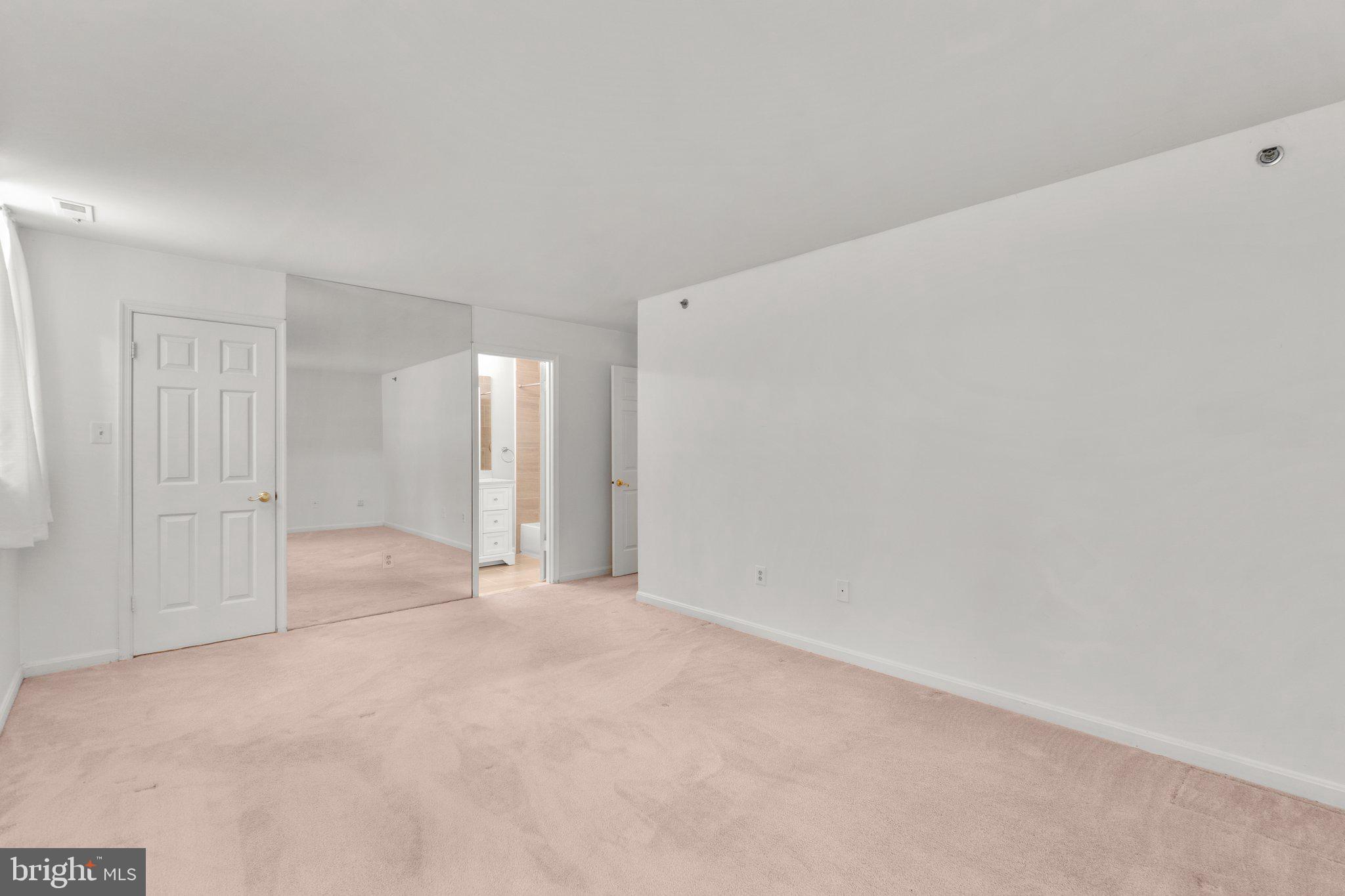 QUAIL CREEK - Residential