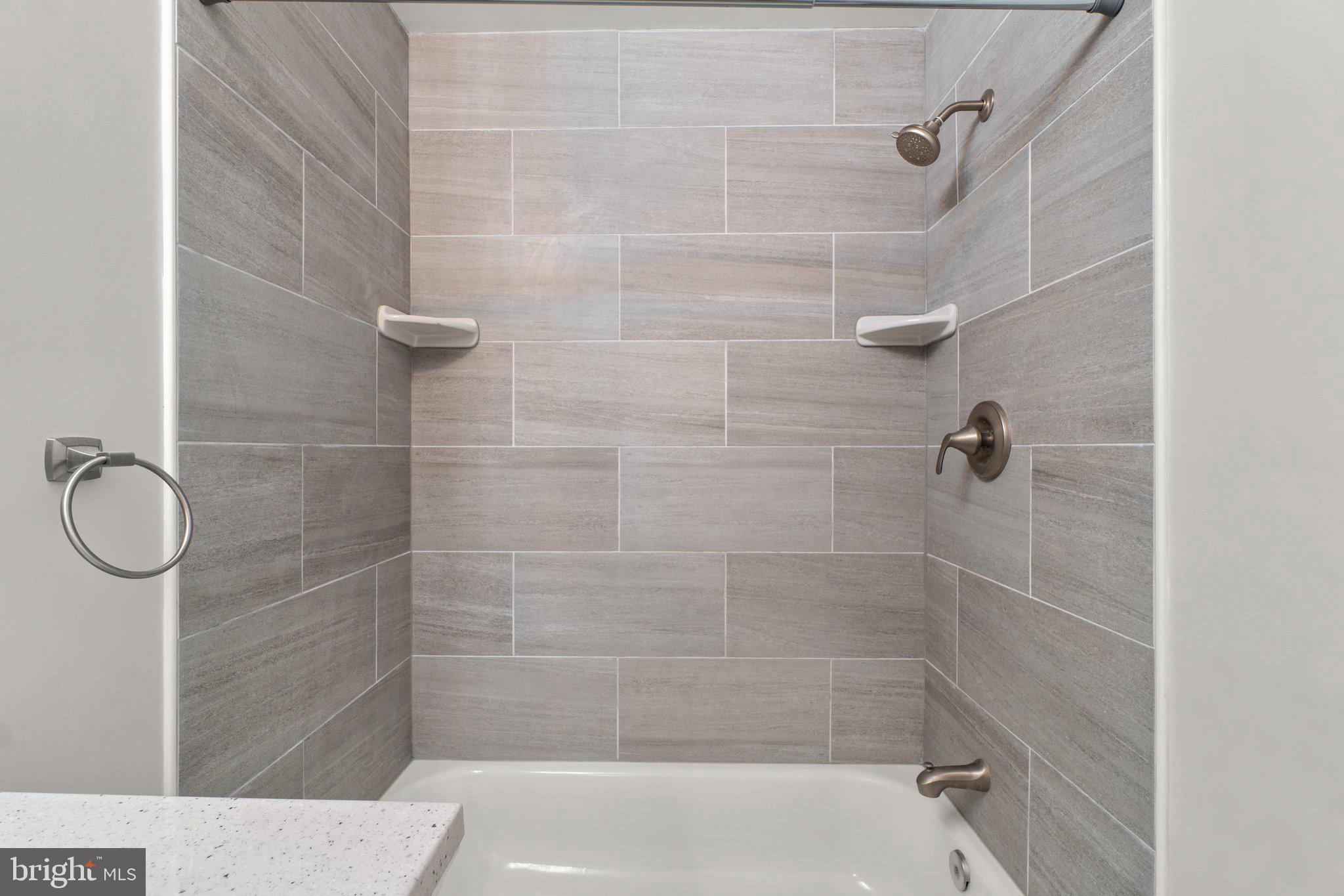 QUAIL CREEK - Residential