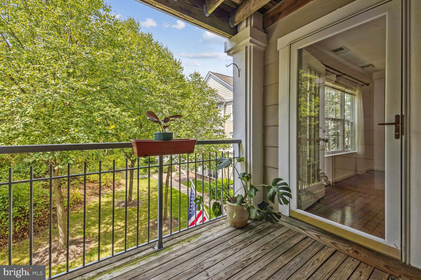 KENTLANDS RIDGE - Residential Lease