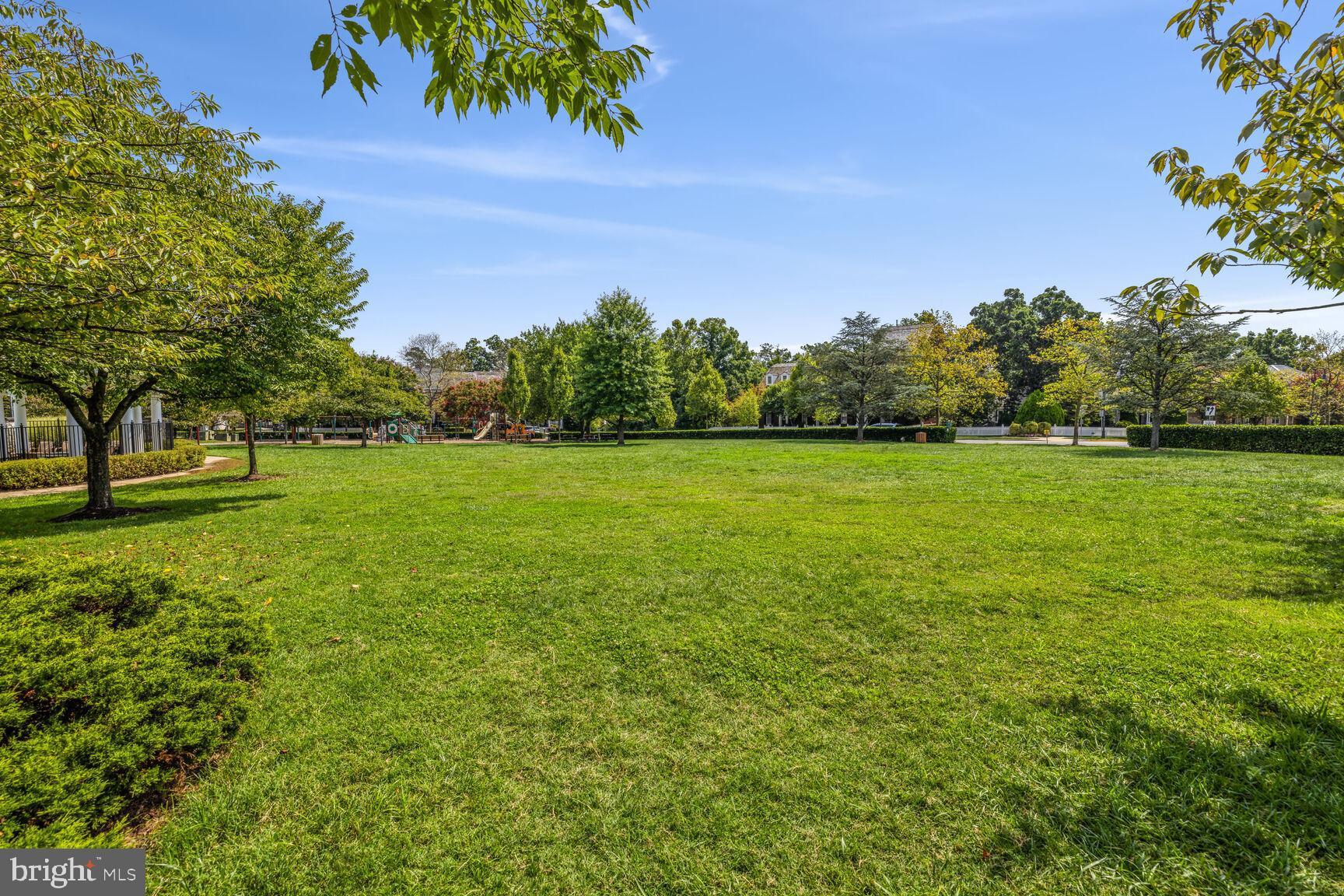 KENTLANDS RIDGE - Residential Lease