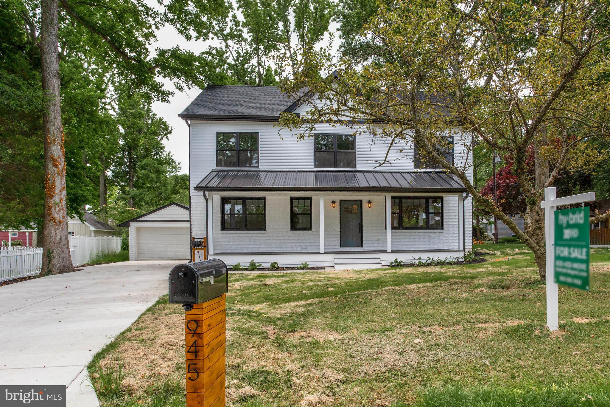 DEALE BEACH - Residential