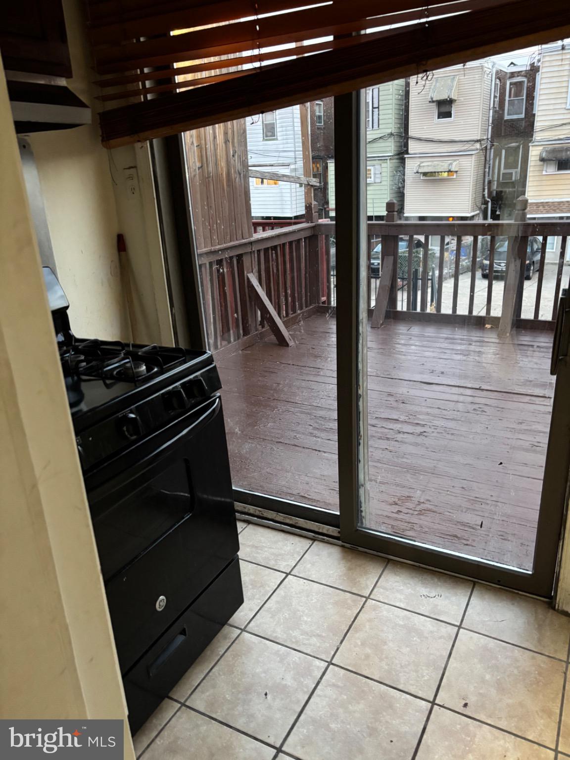 FRANKFORD - Residential