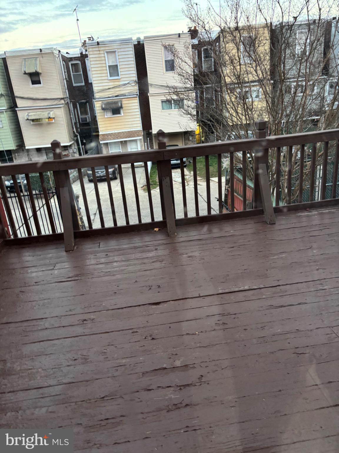 FRANKFORD - Residential