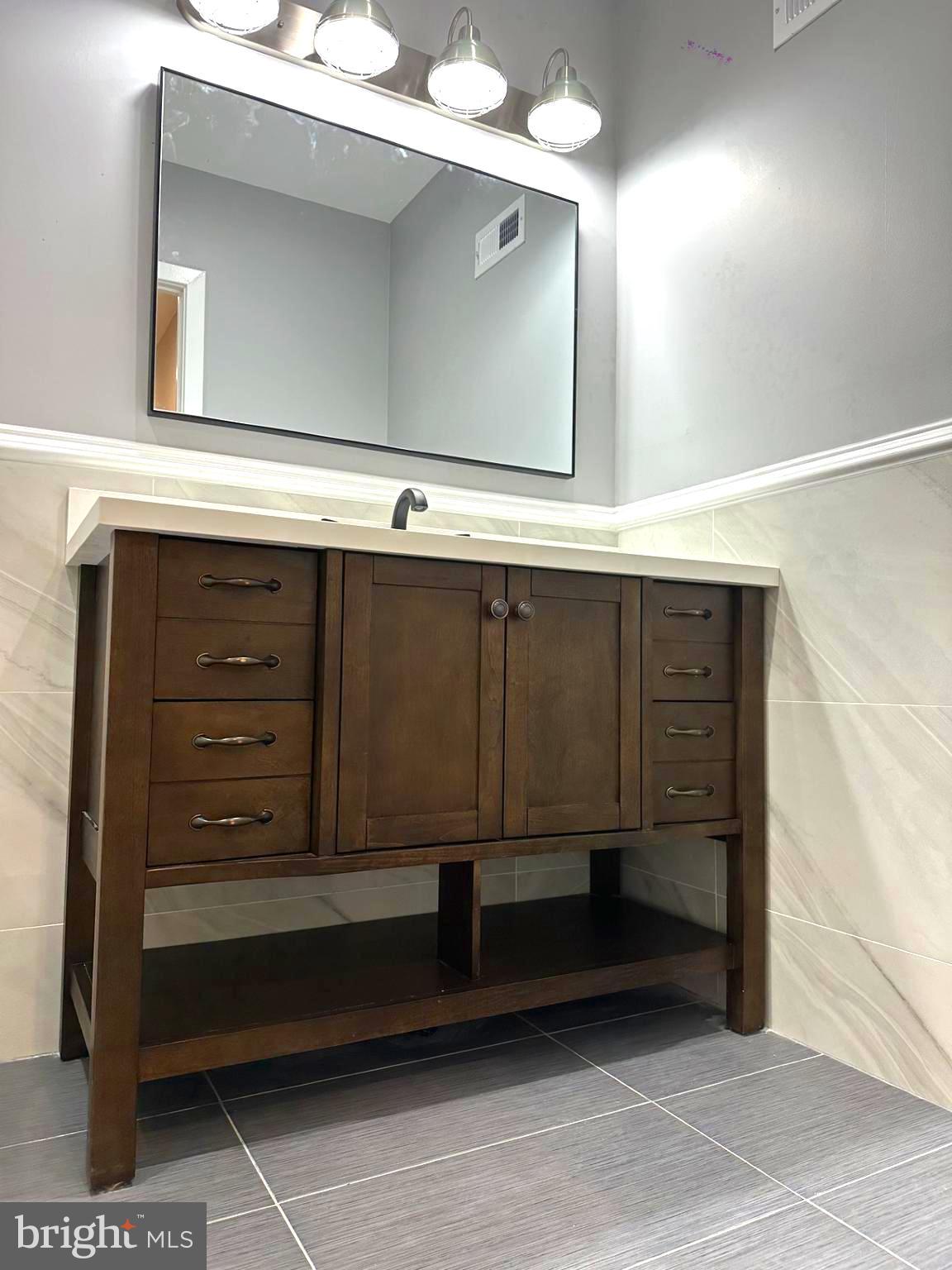 EASTWICK - Residential