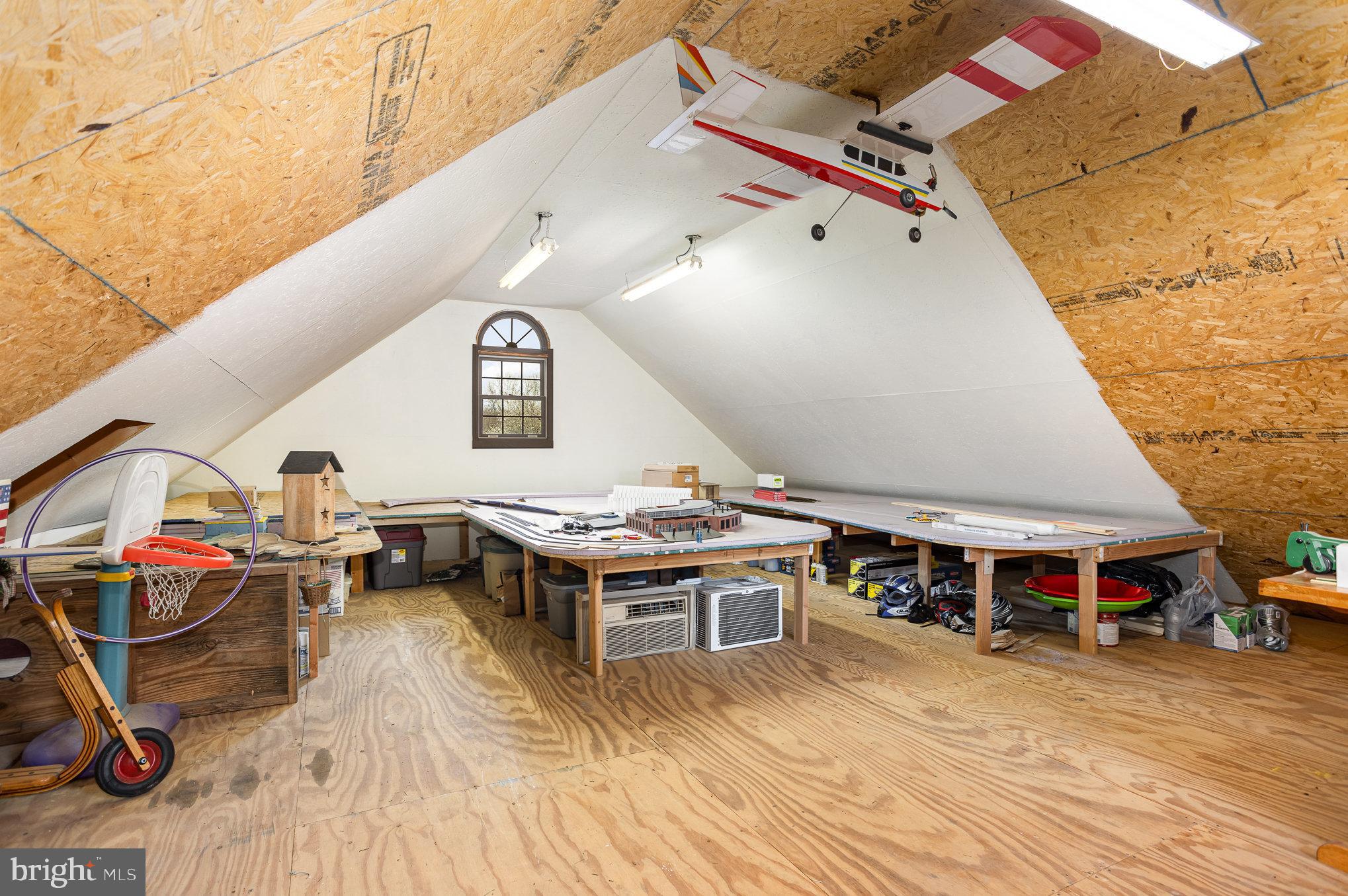 NONE, RURAL - Residential