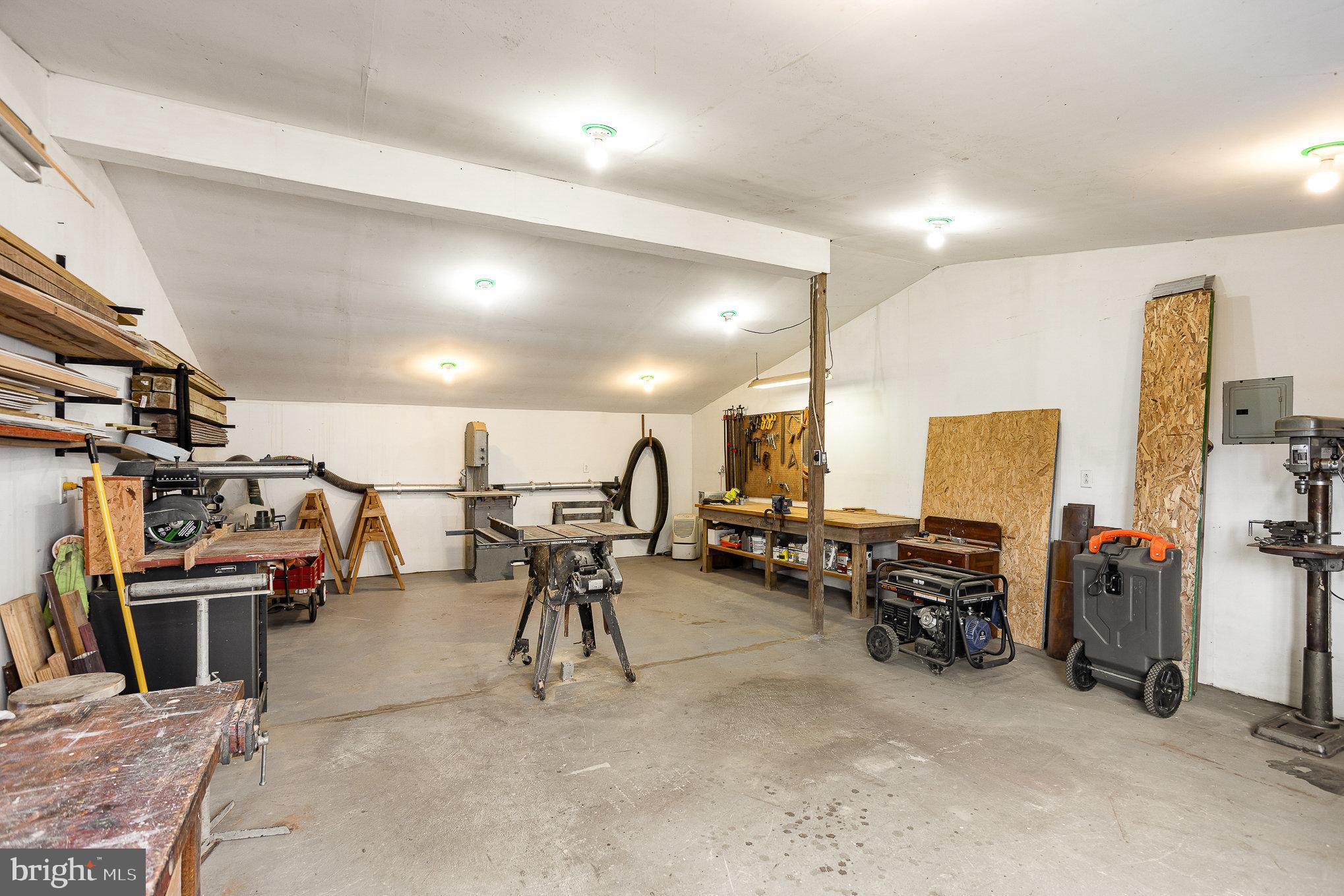 NONE, RURAL - Residential