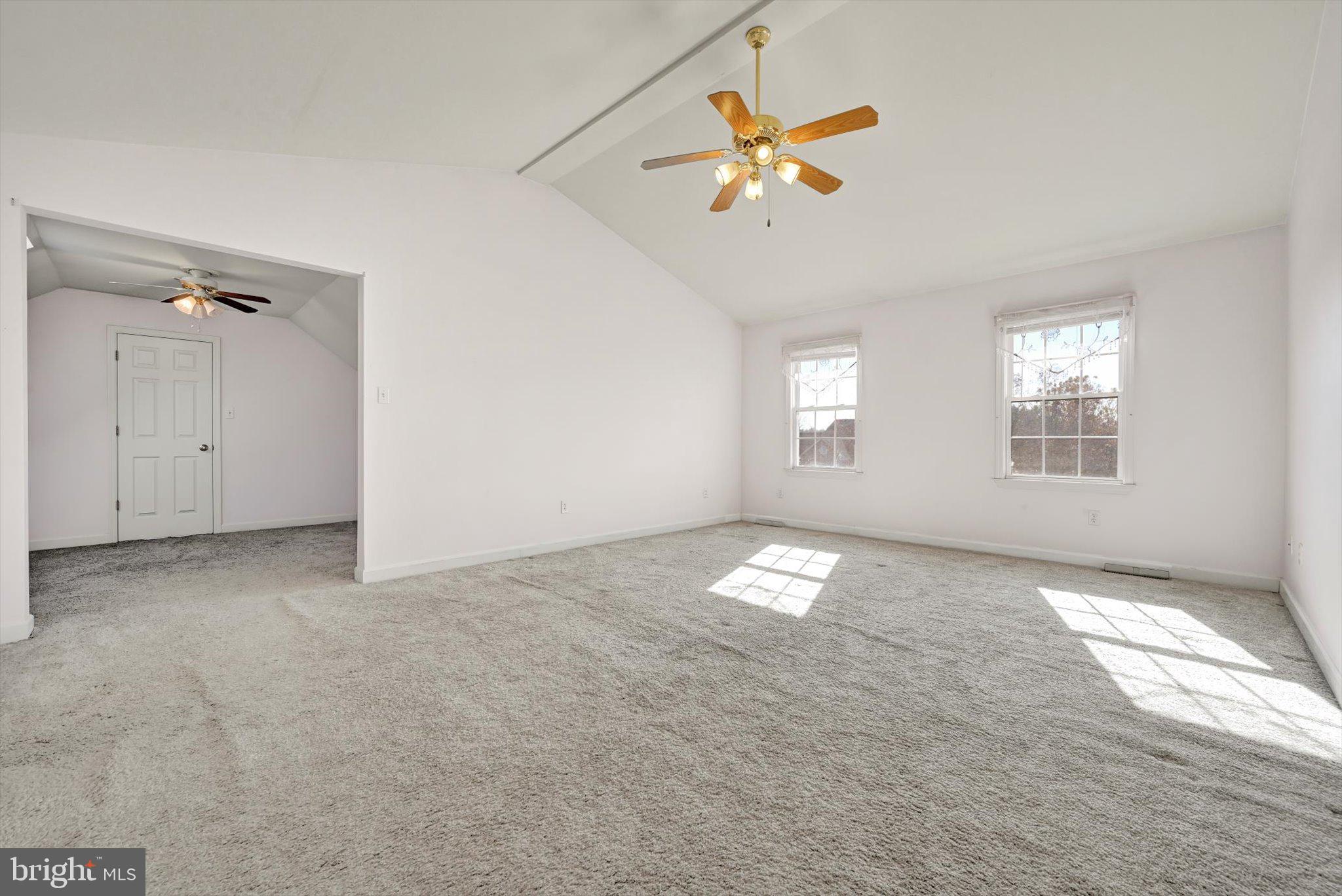 EXETER GOLF CLUB E - Residential