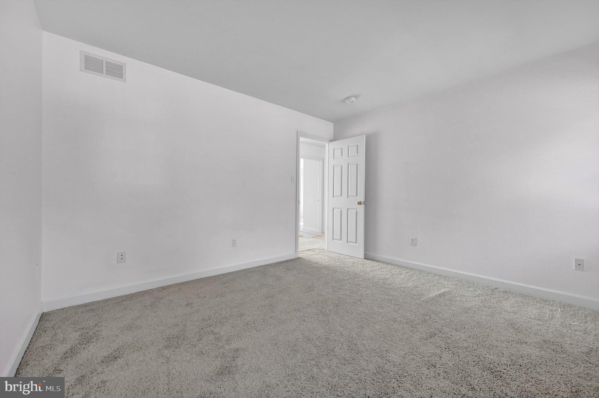 EXETER GOLF CLUB E - Residential