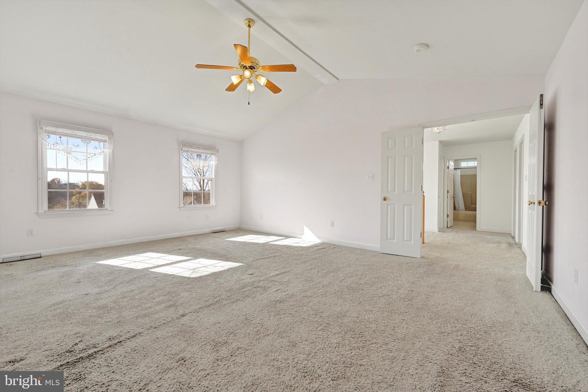 EXETER GOLF CLUB E - Residential