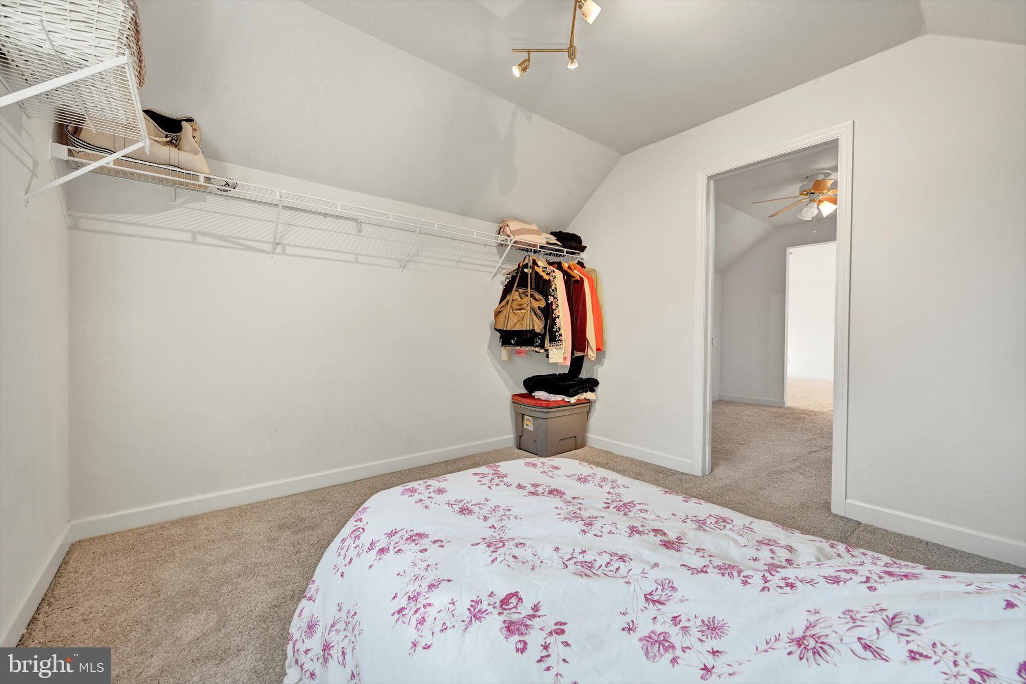 EXETER GOLF CLUB E - Residential