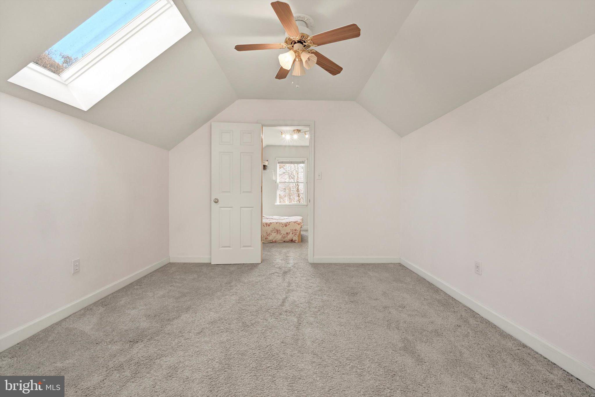 EXETER GOLF CLUB E - Residential