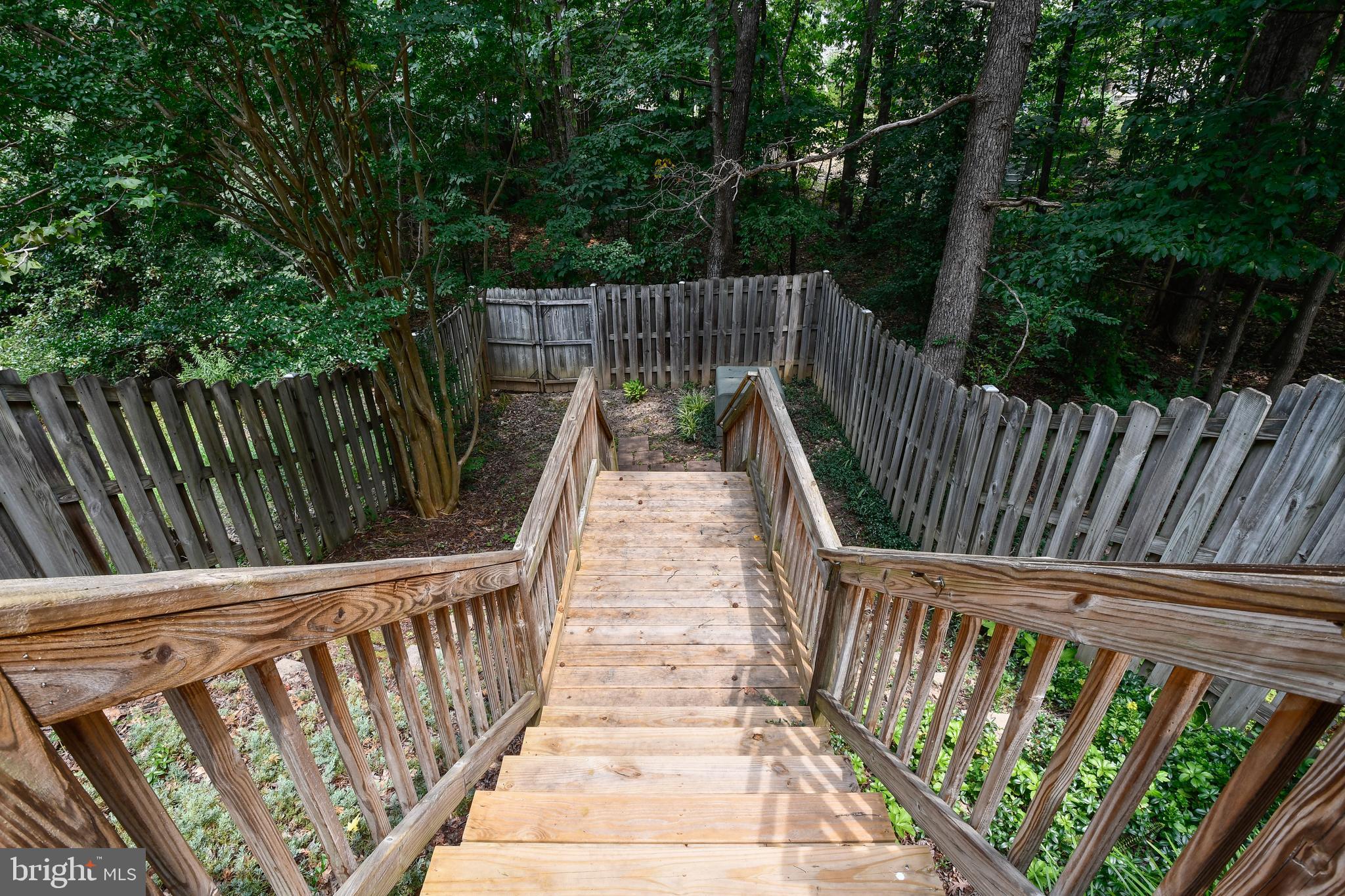 LEE'S HILL - Residential