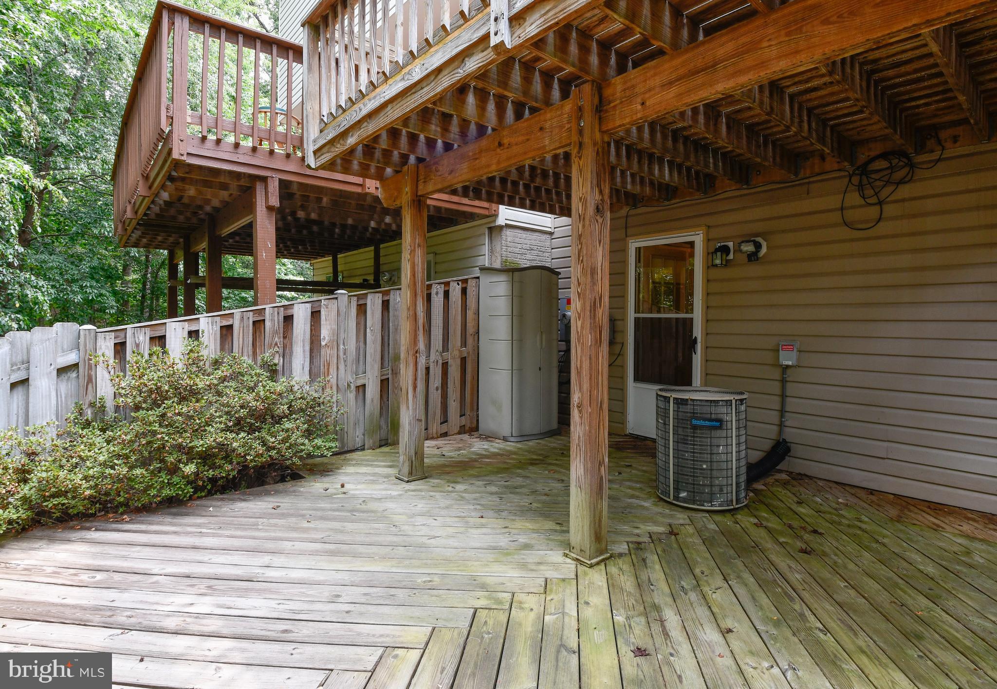 LEE'S HILL - Residential