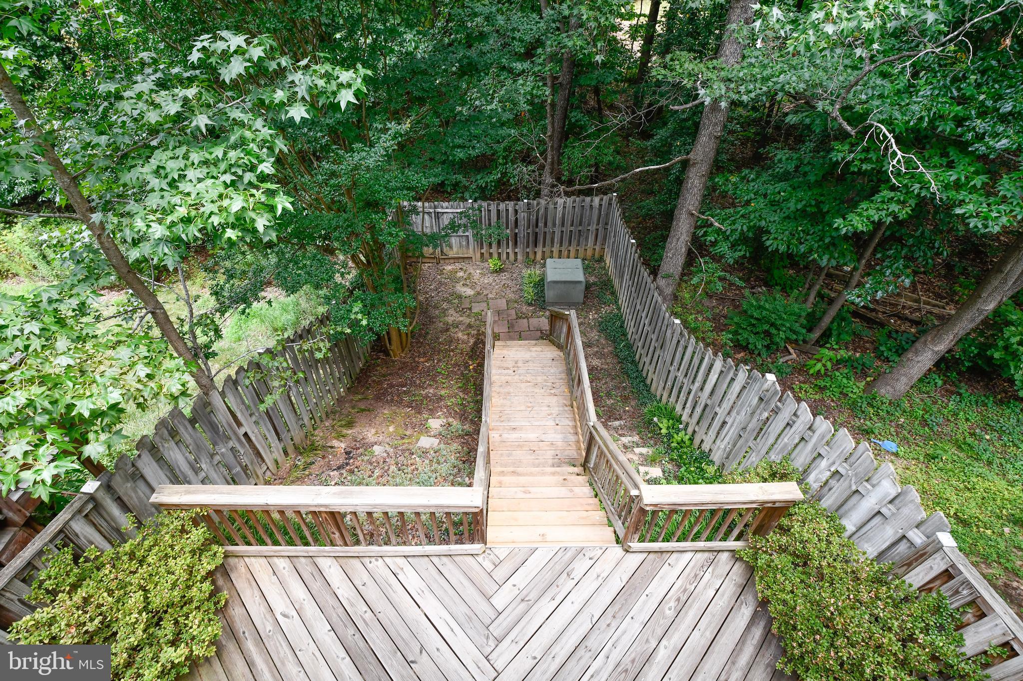 LEE'S HILL - Residential