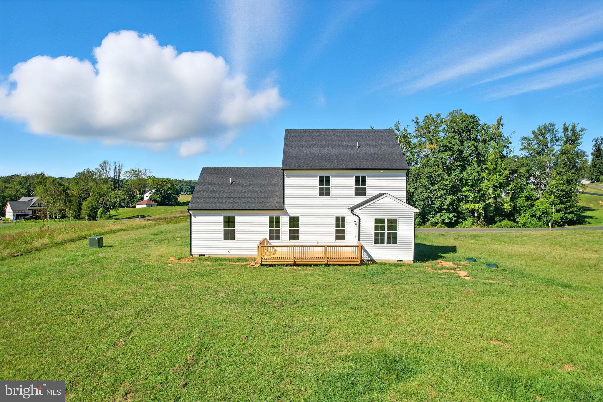 ELK CREEK LANDING - Residential