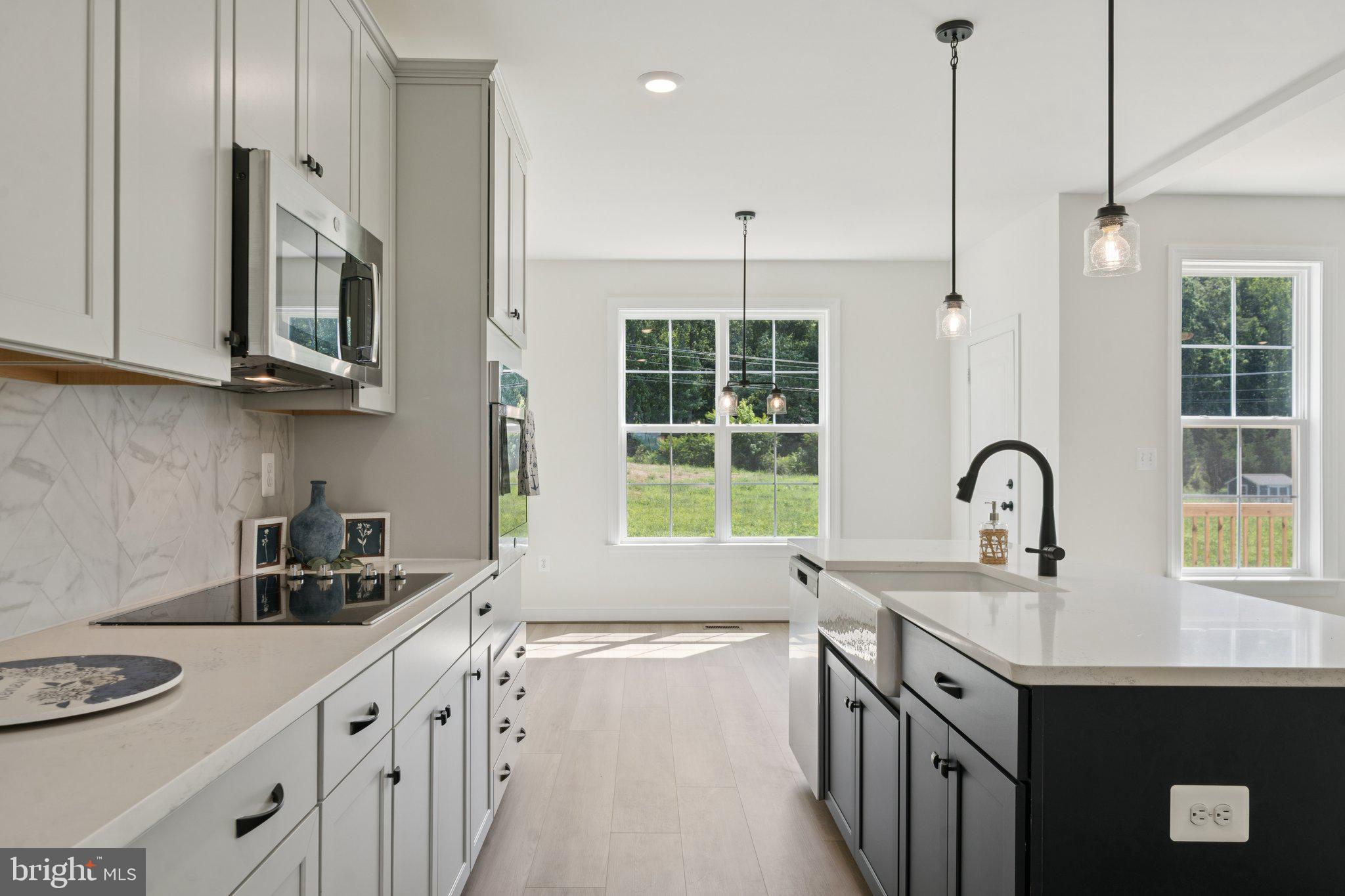 ELK CREEK LANDING - Residential