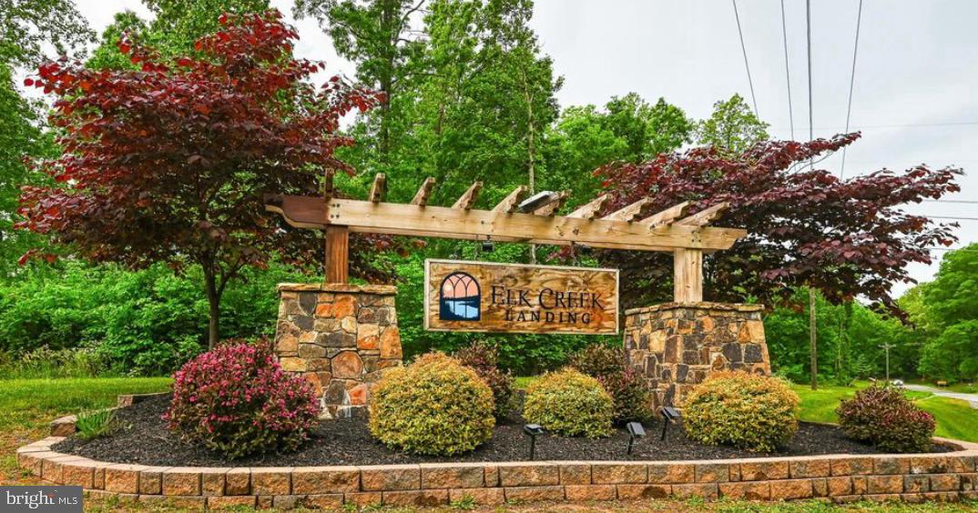 ELK CREEK LANDING - Residential