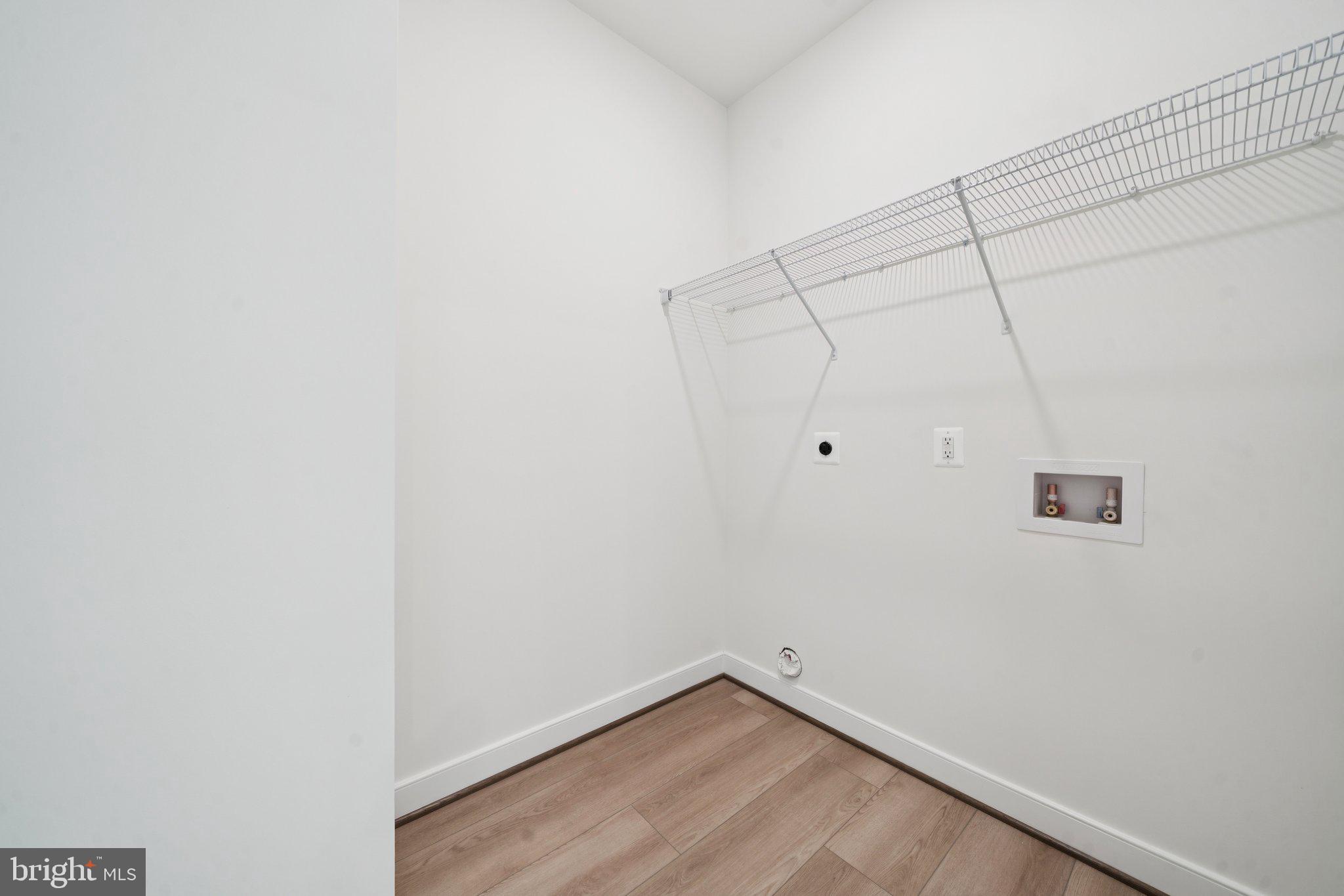 ELK CREEK LANDING - Residential