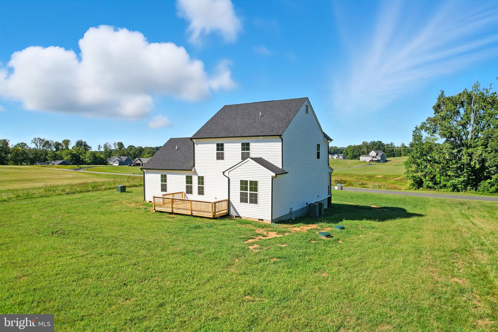 ELK CREEK LANDING - Residential
