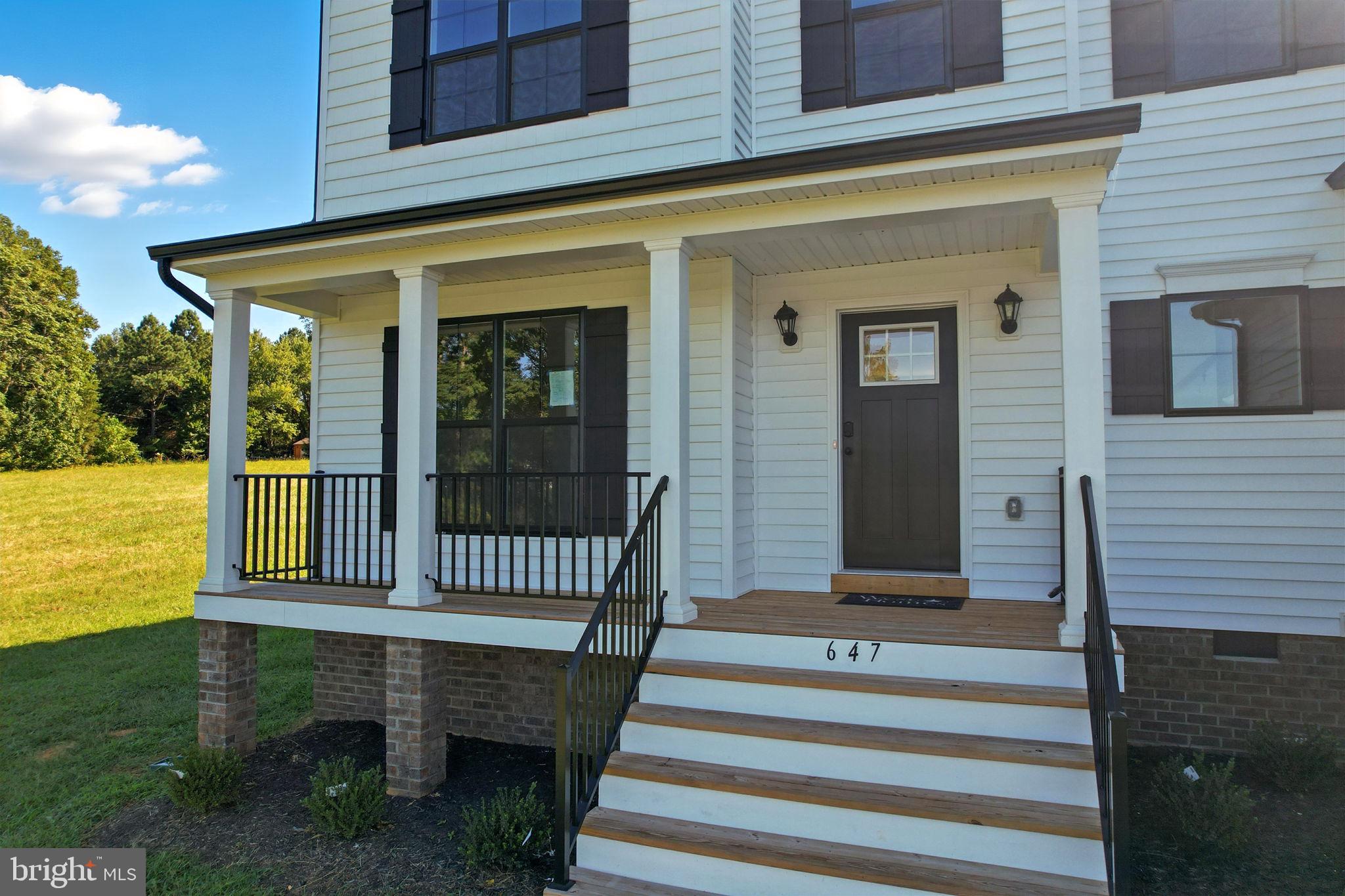 ELK CREEK LANDING - Residential