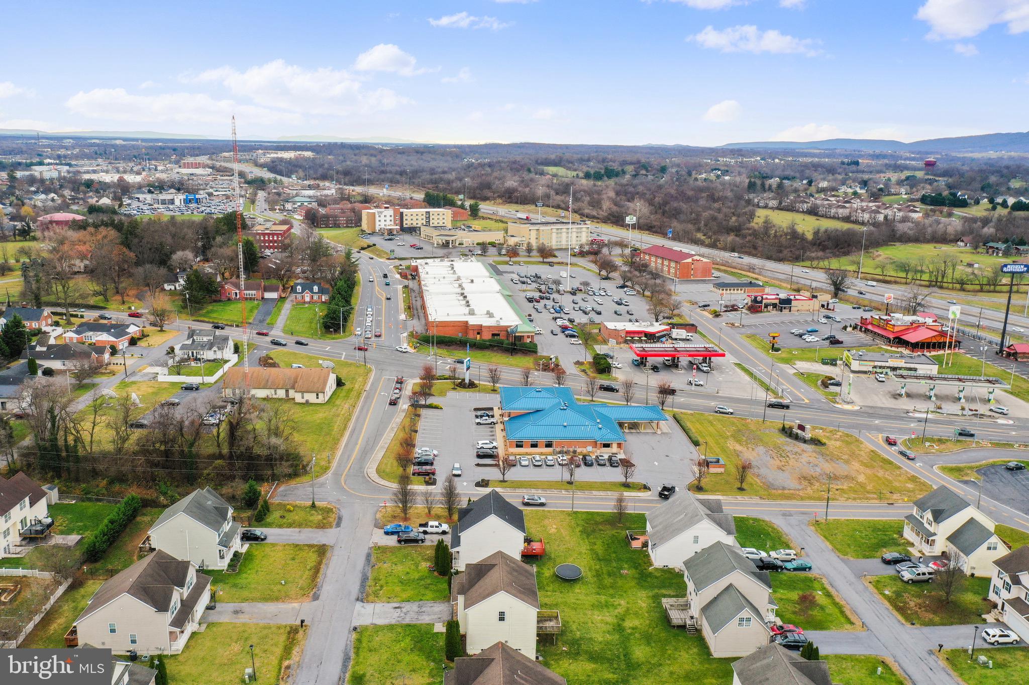 ROSEMONT ORCHARD - Residential